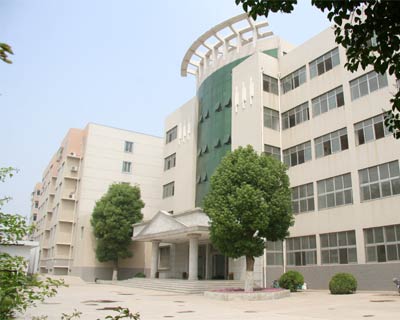 南阳技师学院校园风景